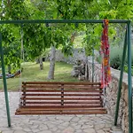 Villa Oros