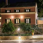 Oros Villa *