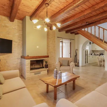 Villa Oros Strinilas