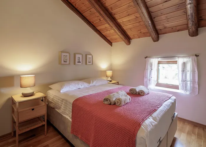 Oros Villa Strinilas