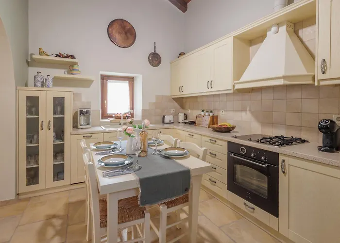 Oros Villa Strinilas