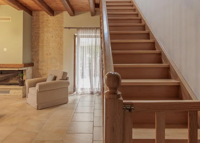 Oros Villa Strinilas